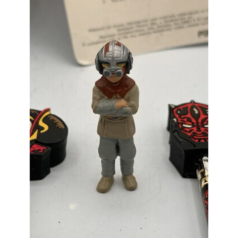 1999 Star Wars Episode 1 Office supplies Figure Eraser & 5 Pencils W/ Topper